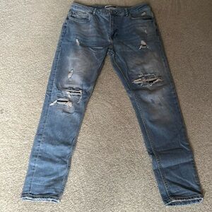 Zara slim fit jeans size (34x32). Stylish jeans 👖 for any occasion.